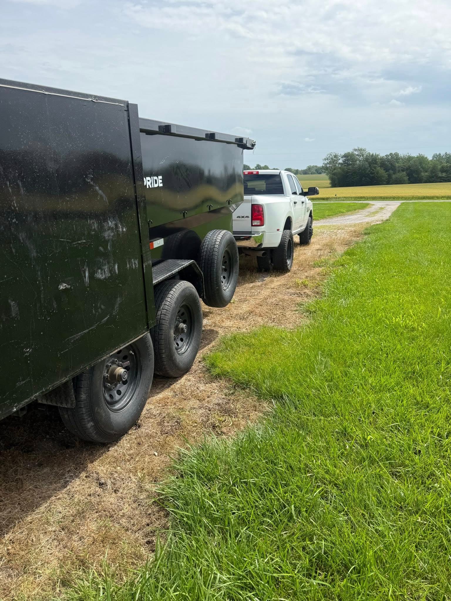 Dump trailer delivery in Southern Illinois